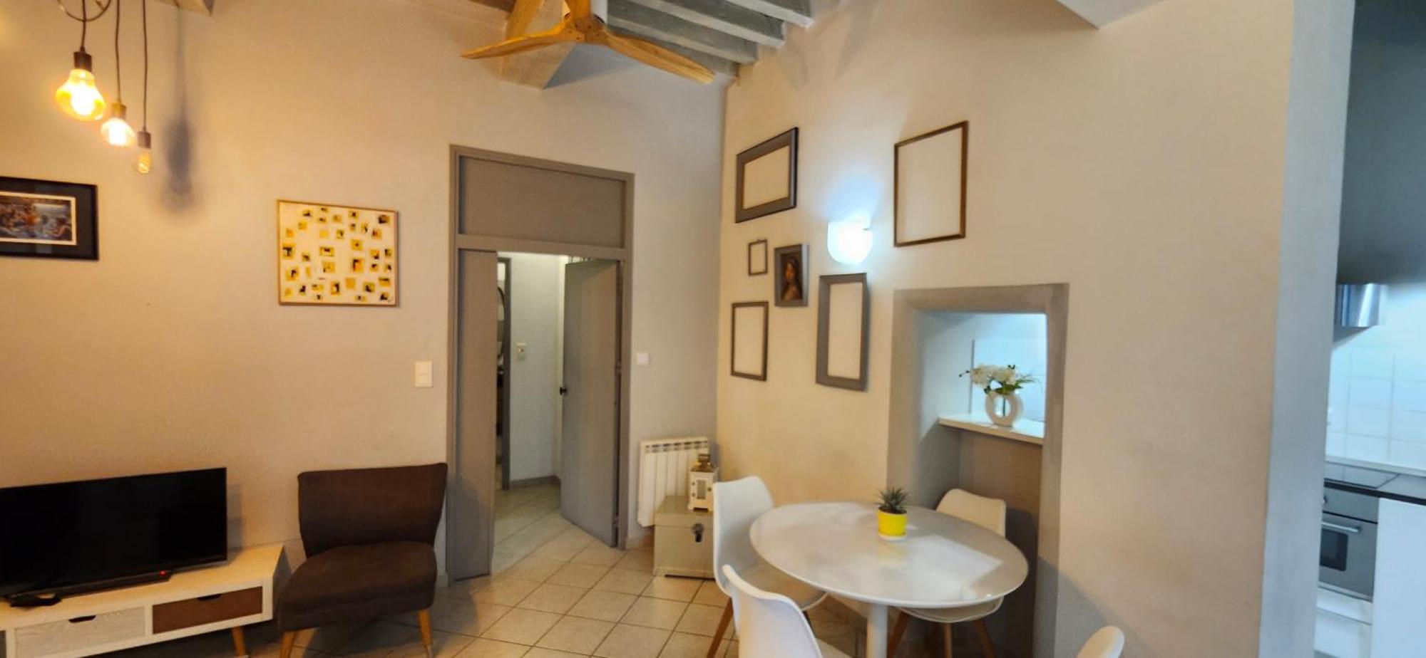 Le Barreme Apartment Arles Bagian luar foto