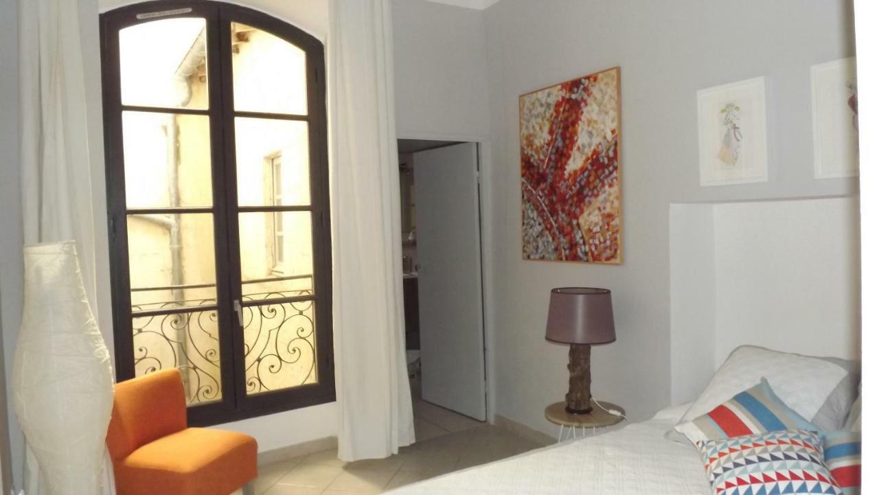 Le Barreme Apartment Arles Bagian luar foto
