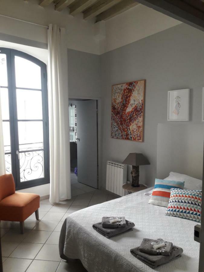 Le Barreme Apartment Arles Bagian luar foto