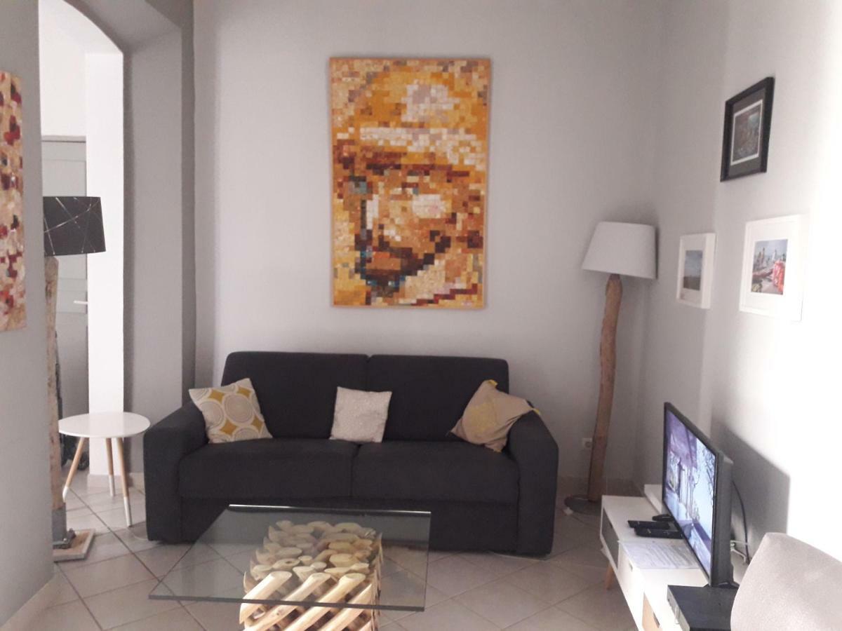 Le Barreme Apartment Arles Bagian luar foto