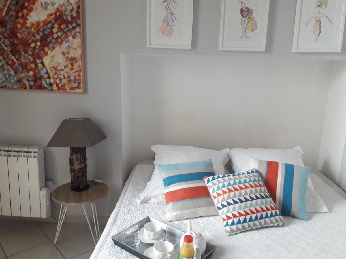 Le Barreme Apartment Arles Bagian luar foto